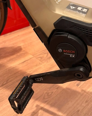 Cube E Bike Nuride Hybrid Pro 625 Allroad (wie neu) Bild 5