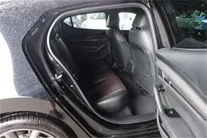 Mazda 3 Bild 9