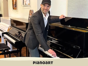 **AKTION** YAMAHA U1 *Ein sehr schönes Premium-Gebraucht-Klavier mit 5 Jahren Garantie