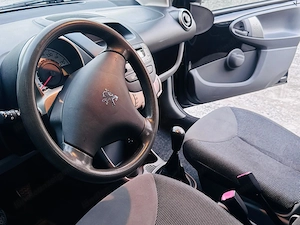 Peugeot 107 5-Türer 1,0 frisch Vorgeführt sehr sparsamm Bild 19