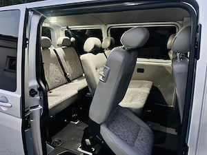 VW T5 Transporter 2.5 TDI 9-Sitzer Vorgeführt Bild 6