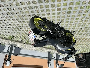 Yamaha MT07 Bild 3