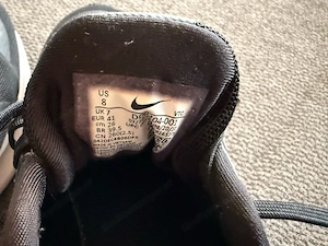 Verkaufe Nike Sportschuhe  Bild 2
