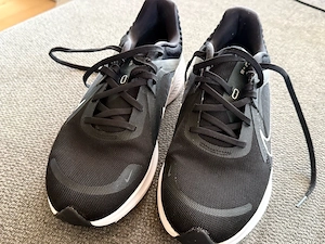 Verkaufe Nike Sportschuhe  Bild 4