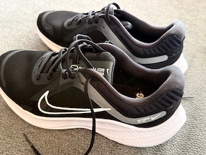 Verkaufe Nike Sportschuhe  Bild 3