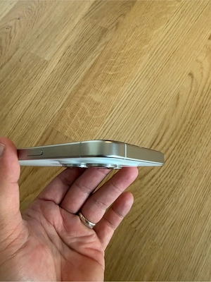 IPhone 15 Pro 128 GB Top Zustand Bild 3
