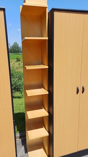 Schränke Schrank Regal zu verschenken