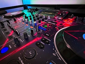 DJ  Hochzeit DJ  Event DJ Bild 2