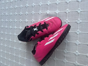 Kinder Fußball Schuhe von adidas Bild 2