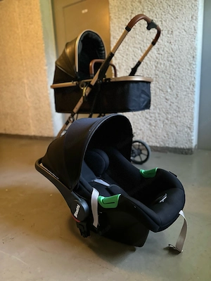 Kinderwaagen mit babyschale Bild 3