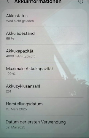 Samsung Galaxy S25 - 128GB - Navy Blue - Sehr guter Zustand Bild 5