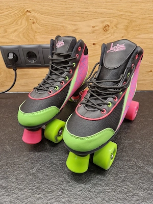 Rollschuhe  Bild 4