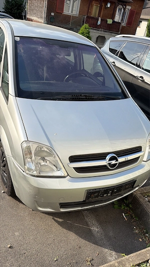 Opel Meriva Bild 2