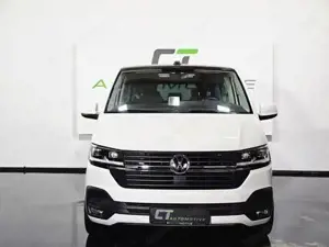 VW Multivan Bild 2