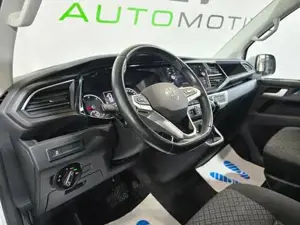 VW Multivan Bild 6