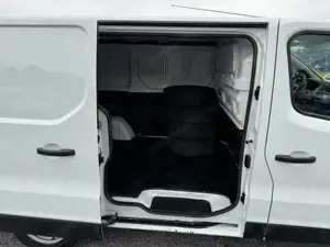 Opel Vivaro Bild 6