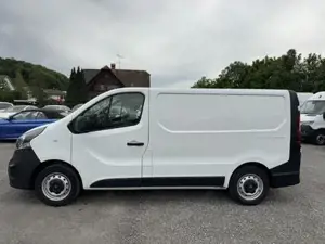 Opel Vivaro Bild 11