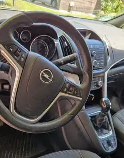 Opel Zafira Bild 12
