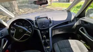 Opel Zafira Bild 6