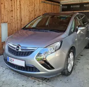 Opel Zafira Bild 9