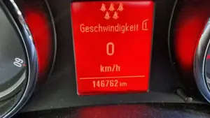 Opel Zafira Bild 2