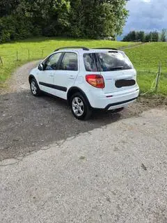 Suzuki SX4 Bild 4