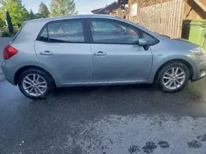 Toyota Auris 1.4 Bild 7