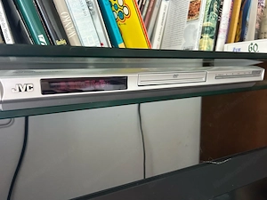 LOEWE Fernseher mit DVD-Player Bild 3