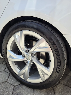 Michelin Sommerreifen 245 40 18 93H Bild 3