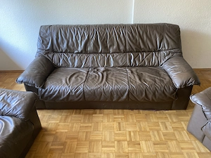 Ledercouch zu verschenken Bild 3