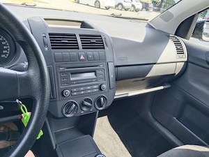 VW Polo 9N Bild 7