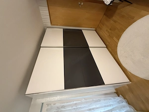 Kleiderschrank  Bild 5