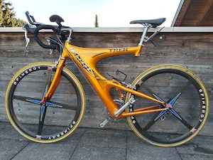 Triathlon- Zeitfahrrad