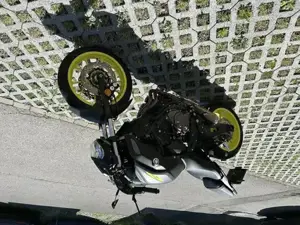 Yamaha MT07 Bild 2