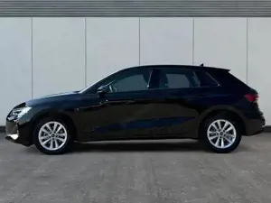 Audi A3 Sportback Basis ACC+KAMERA+SHZ+LED+16'LM+APP 35 TDI 110 k... Bild 2