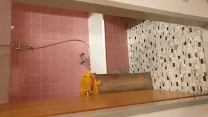 Zentrumsnahe 1 -Zimmer-Wohnung mit Süd-Balkon und Autoabstellplatz Bild 4