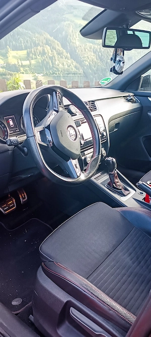 Skoda Octavia Combi RS Bild 3