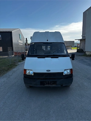 Ford Transit campingbus Bild 2