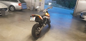 Ktm 690 smc Bild 5