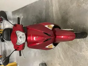 Honda lead Roller Bild 2