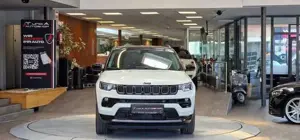 Jeep Compass Bild 2
