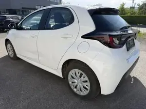 Toyota Yaris Bild 3