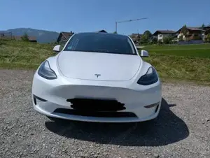 Tesla Model Y Bild 11