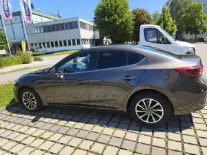 Mazda 3 Bild 8
