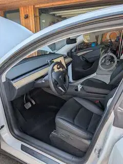 Tesla Model Y Bild 6