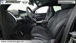 BMW iX2 xDrive30 // M Sportpaket // Anhängerkupplung // adaptiver LED Scheinwerfer Bild 8