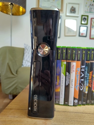 Xbox 360 Elite inkl. Spielesammlung zu verkaufen Bild 3