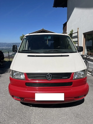 VW T4 Caravelle 102 PS Bild 2