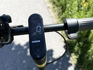 Verkaufe Xiaomi 4 pro max Scooter  Bild 4