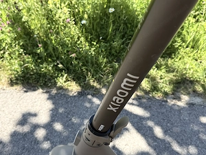 Verkaufe Xiaomi 4 pro max Scooter  Bild 2